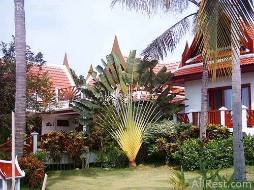 Royal Living Residence 18